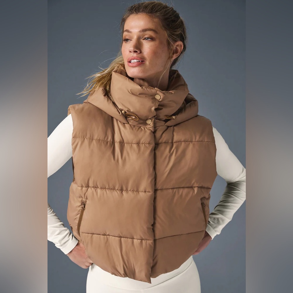 NEW ALO Yoga Hold Rush Puffer Vest